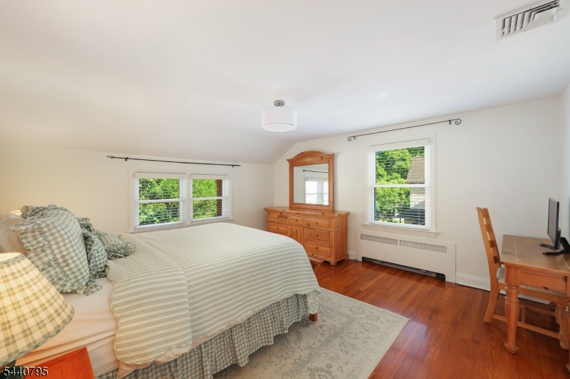 220 Wychwood Road Westfield, NJ 07090 - Photo 23 of 40