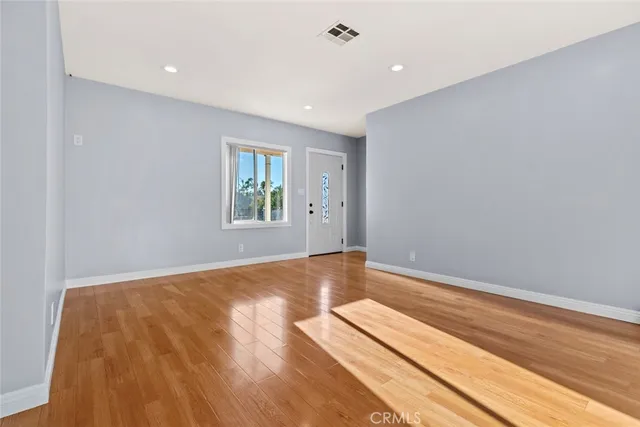 $1,075,000 | 8436 Amboy Avenue, Sun Valley, CA 91352