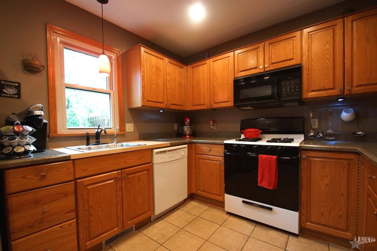 321 Stormy Ridge Place Fort Wayne, IN 46804 - Photo 10 of 26