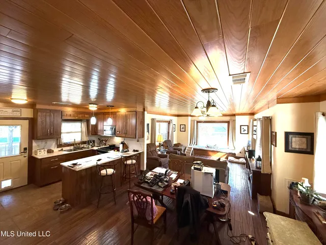 $220,000 | 5093 Highway 35, Carrollton, MS 38917