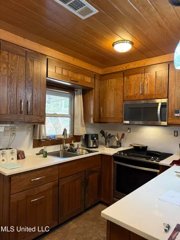 $220,000 | 5093 Highway 35, Carrollton, MS 38917