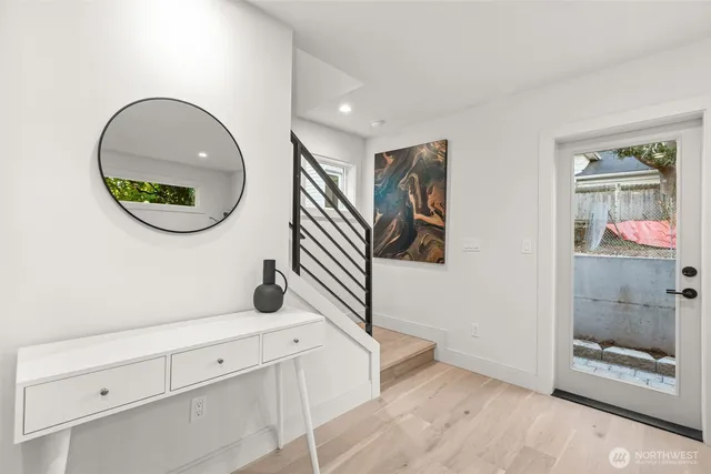 $879,950 | 7352 22nd Avenue Northwest, Seattle, WA 98117