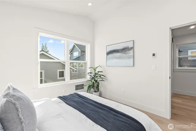 $879,950 | 7352 22nd Avenue Northwest, Seattle, WA 98117