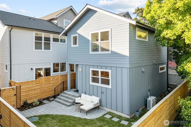 $879,950 | 7352 22nd Avenue Northwest, Seattle, WA 98117