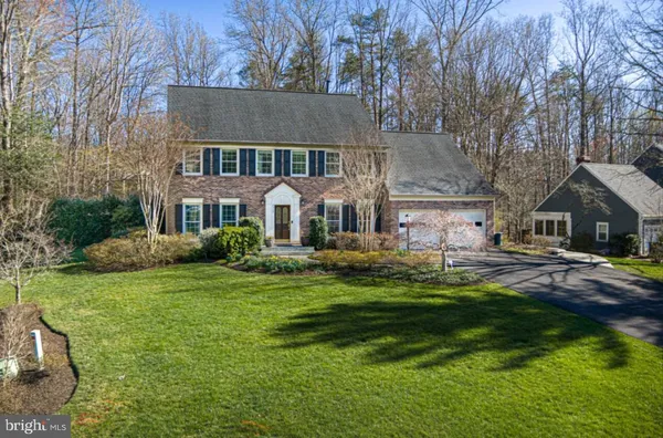 $1,371,900 | 7317 South View Court, Fairfax Station, VA 22039