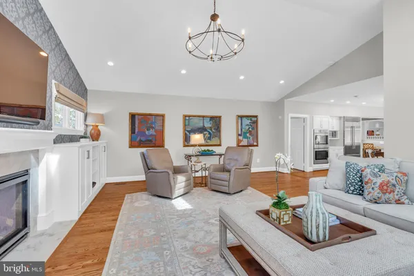 $1,371,900 | 7317 South View Court, Fairfax Station, VA 22039