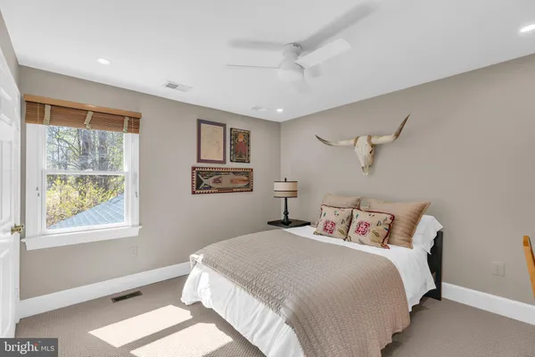 $1,371,900 | 7317 South View Court, Fairfax Station, VA 22039