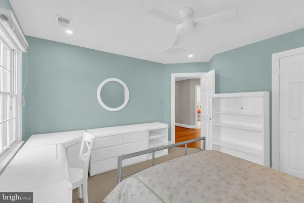 $1,371,900 | 7317 South View Court, Fairfax Station, VA 22039