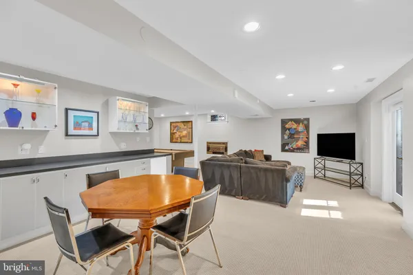 $1,371,900 | 7317 South View Court, Fairfax Station, VA 22039