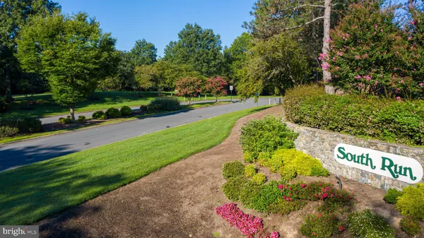 $1,371,900 | 7317 South View Court, Fairfax Station, VA 22039