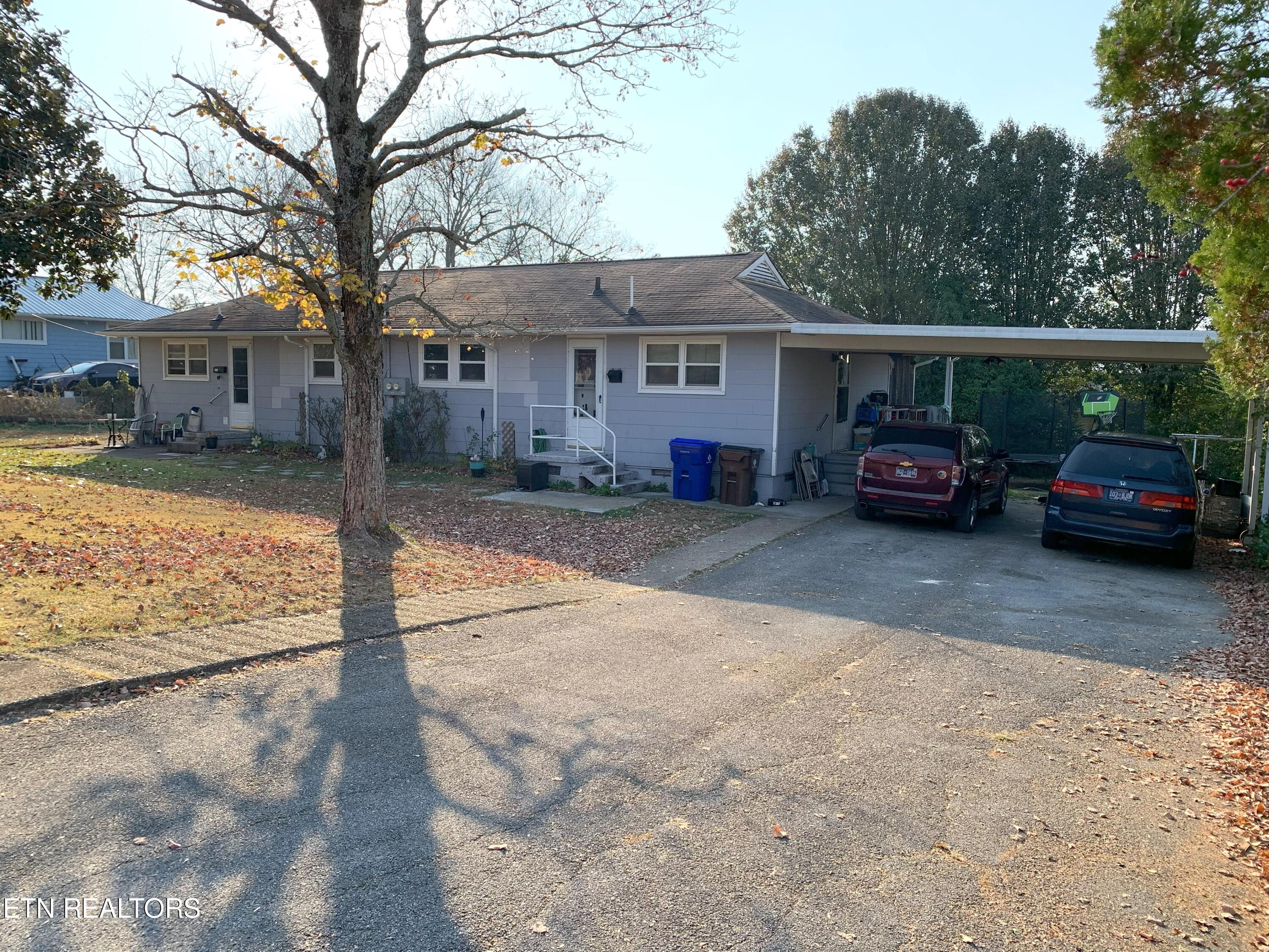 117 Marquette Road Oak Ridge, TN 37830 - Photo 2 of 27 2