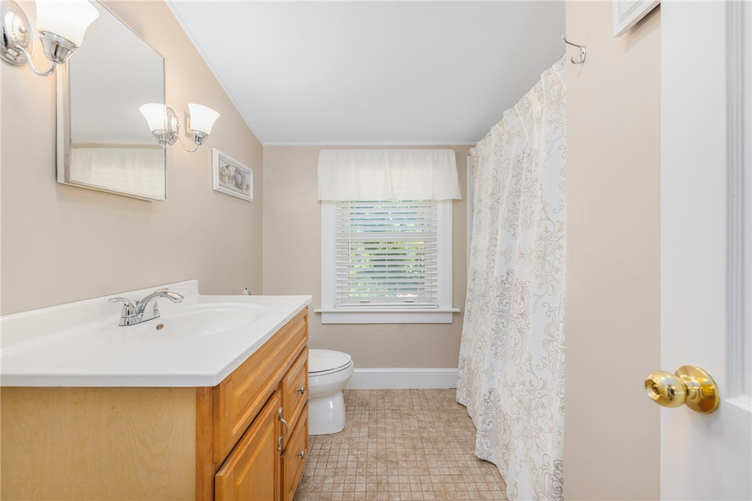 5443 Post Road Charlestown, RI 02813 - Photo 31 of 50 Unit 2
