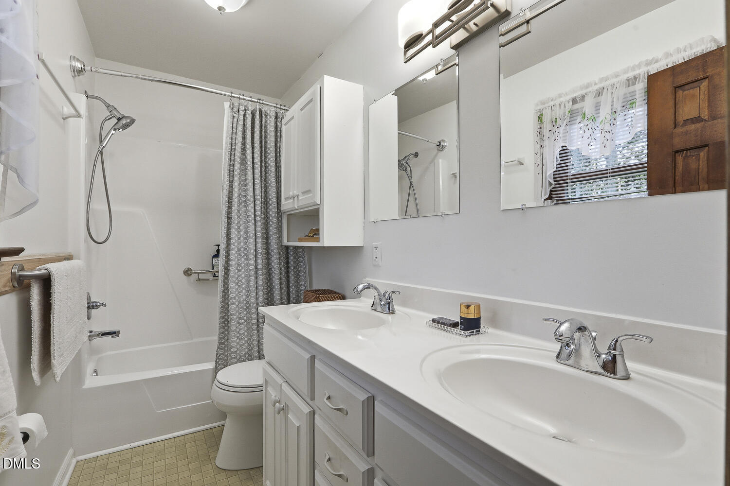 8421 Crowder Road Raleigh, NC 27603 - Photo 31 of 51 033