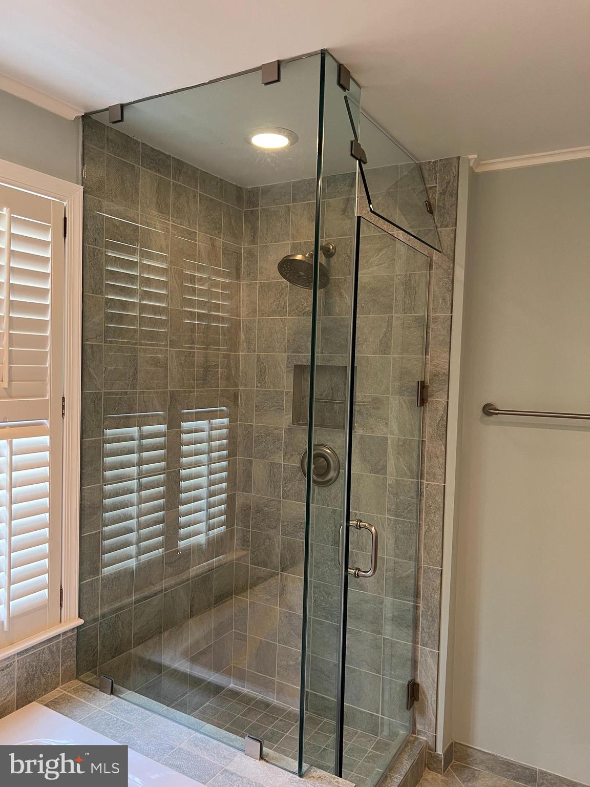 20321 Swallow Point Road Montgomery Village, MD 20886 - Photo 33 of 40 Gallery Image 33