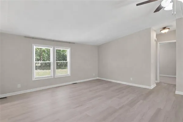 $2,300 | 278 Holiday Cemetery Road, Jefferson, GA 30549