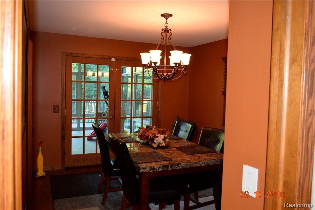 543 South Maple Leaf Road Lapeer, MI 48446 - Photo 7 of 26 543 Mapleleaf 012.JPG