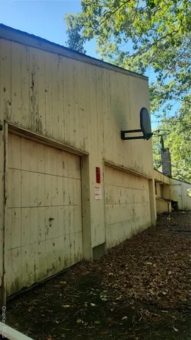 $1,100,000 | 23 North Quarter Road, Westhampton, NY 11977