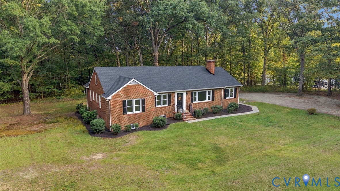 3290 Maidens Road Powhatan, VA 23139 - Photo 6 of 55 Gallery Image 6