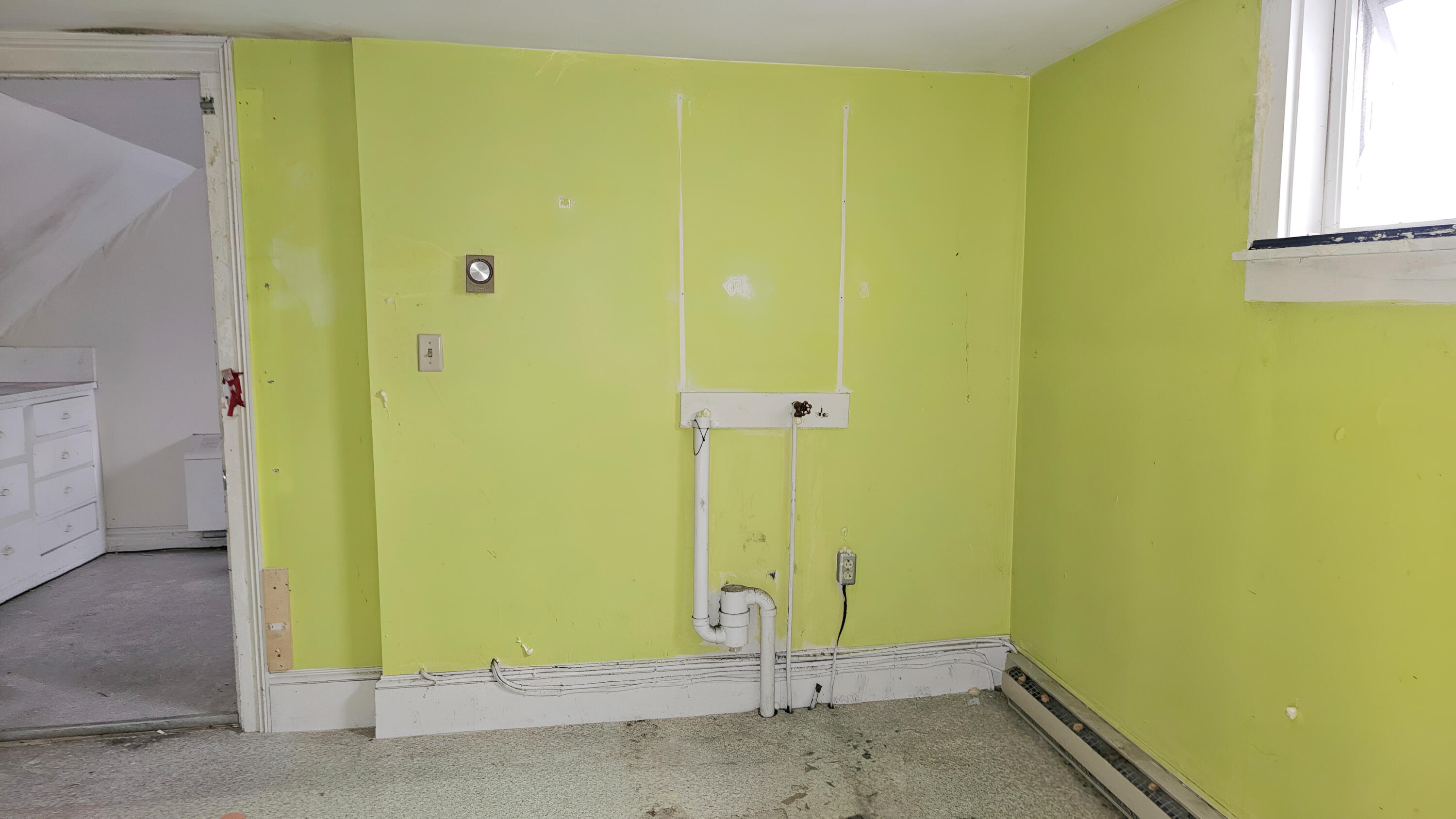 85 Main Street Thomaston, ME 04861 - Photo 55 of 58 20260630_181451
