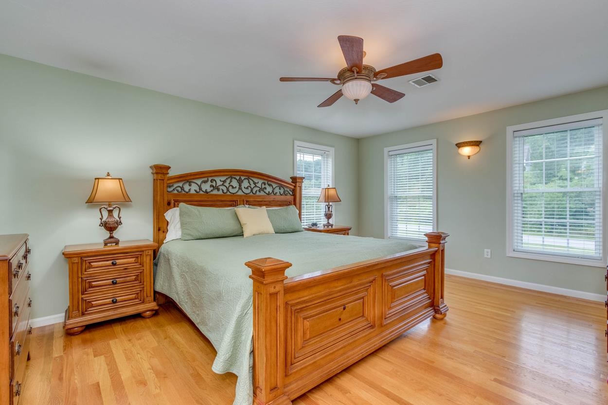 25 Collins Way Pelham, NH 03076 - Photo 23 of 40 Gallery Image 23