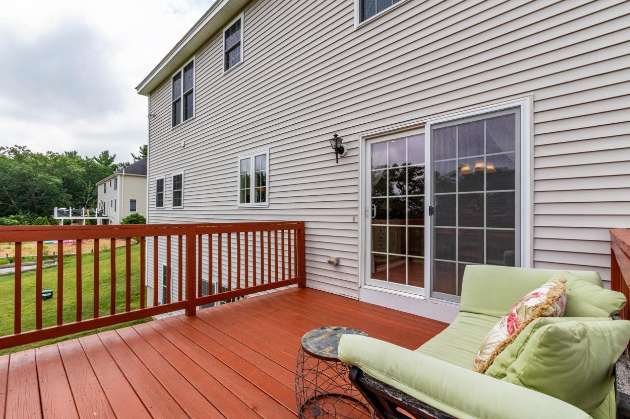 25 Collins Way Pelham, NH 03076 - Photo 36 of 40 Gallery Image 36
