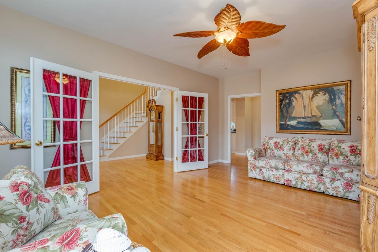 25 Collins Way Pelham, NH 03076 - Photo 5 of 40 Gallery Image 5
