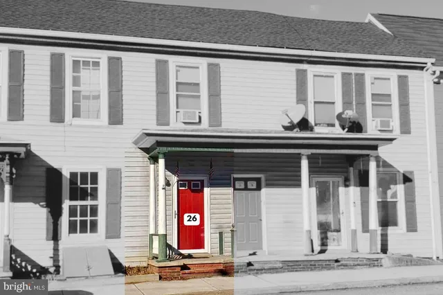 $1,225 | 26 West Main Street, New Bloomfield, PA 17068