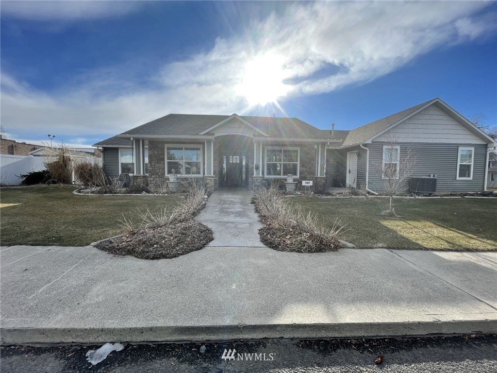 702 South Columbia Street Ritzville, WA 99169 - Photo 1 of 25 Gallery Image 1