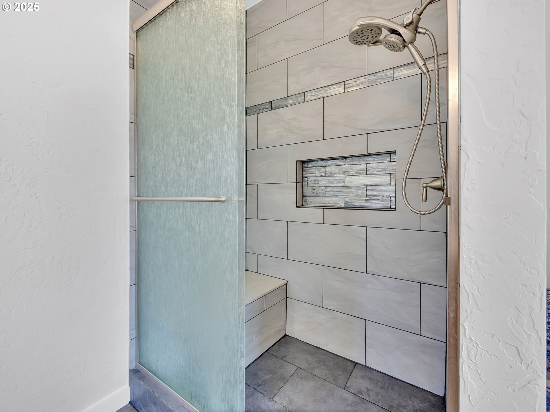 1819 Southeast Orient Drive, Unit 8 Gresham, OR 97080 - Photo 23 of 30 a bathroom with a shower