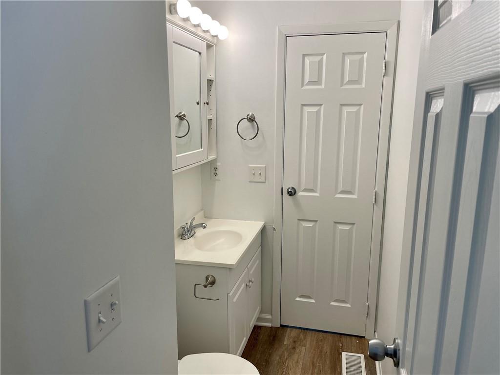 5709 Furnas Road Indianapolis, IN 46221 - Photo 15 of 30 Gallery Image 15