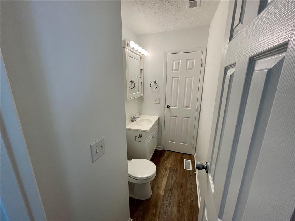 5709 Furnas Road Indianapolis, IN 46221 - Photo 16 of 30 Gallery Image 16