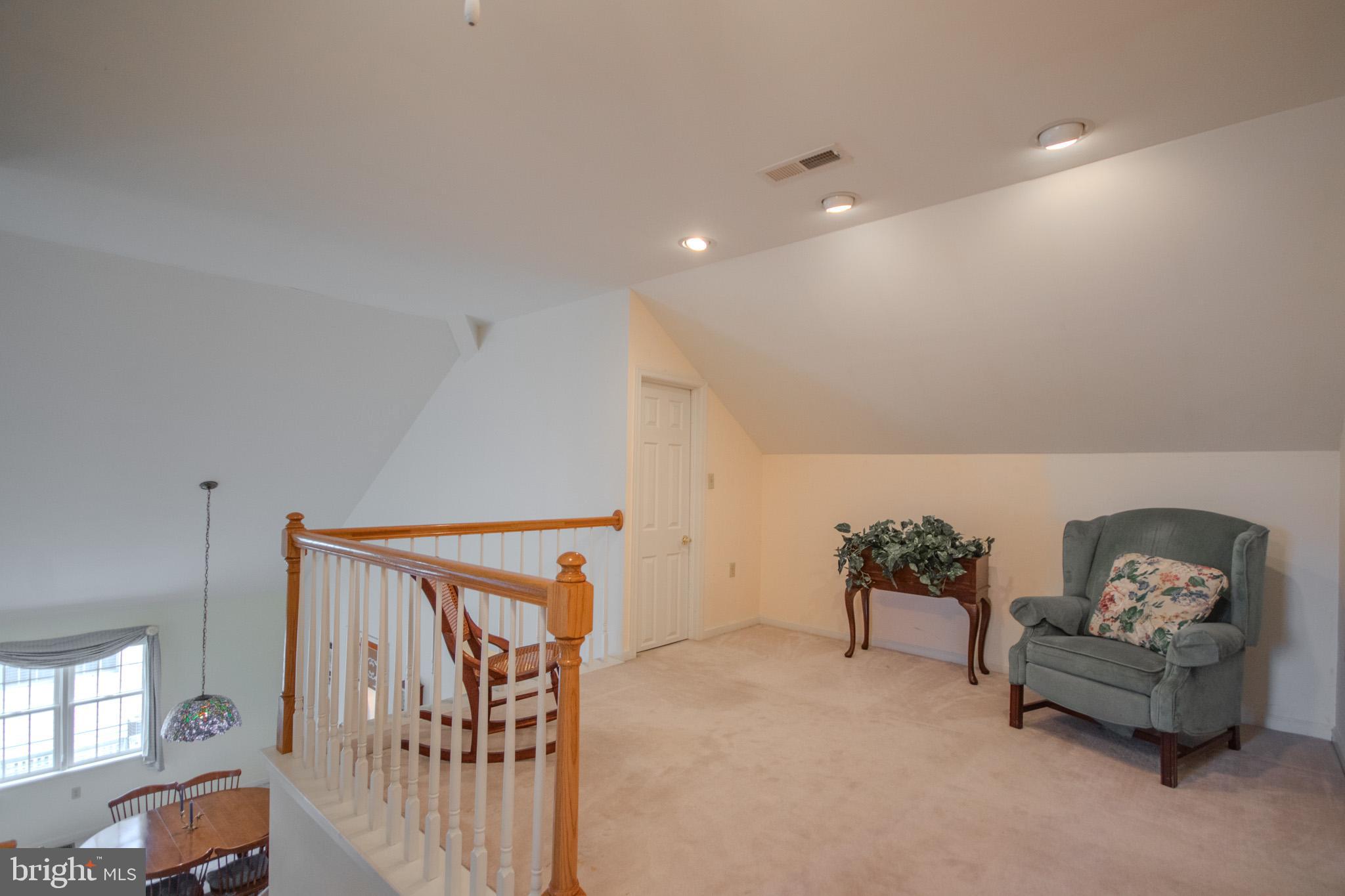 907 Walbash Street Salisbury, MD 21804 - Photo 23 of 47 Landing sitting area