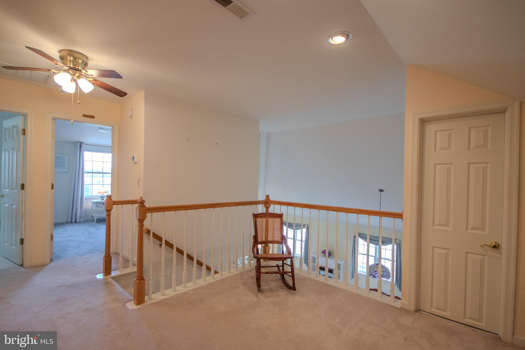 907 Walbash Street Salisbury, MD 21804 - Photo 24 of 47 Landing sitting area