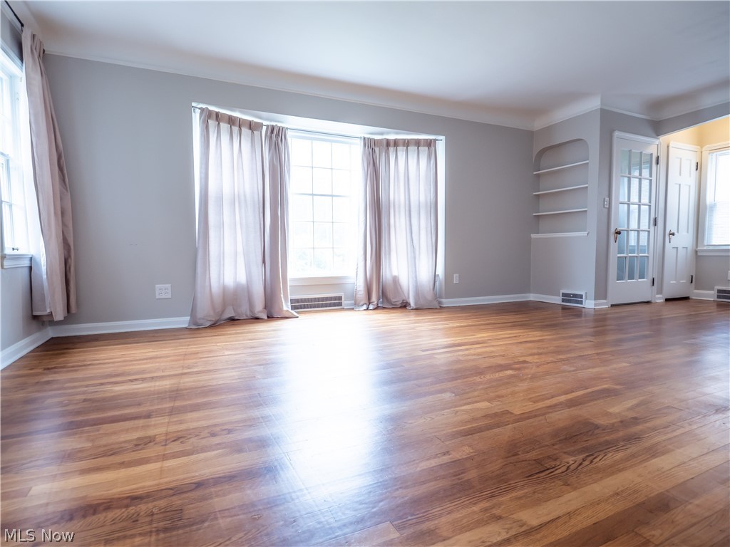 3710 Normandy Road Cleveland, OH 44120 - Photo 10 of 26