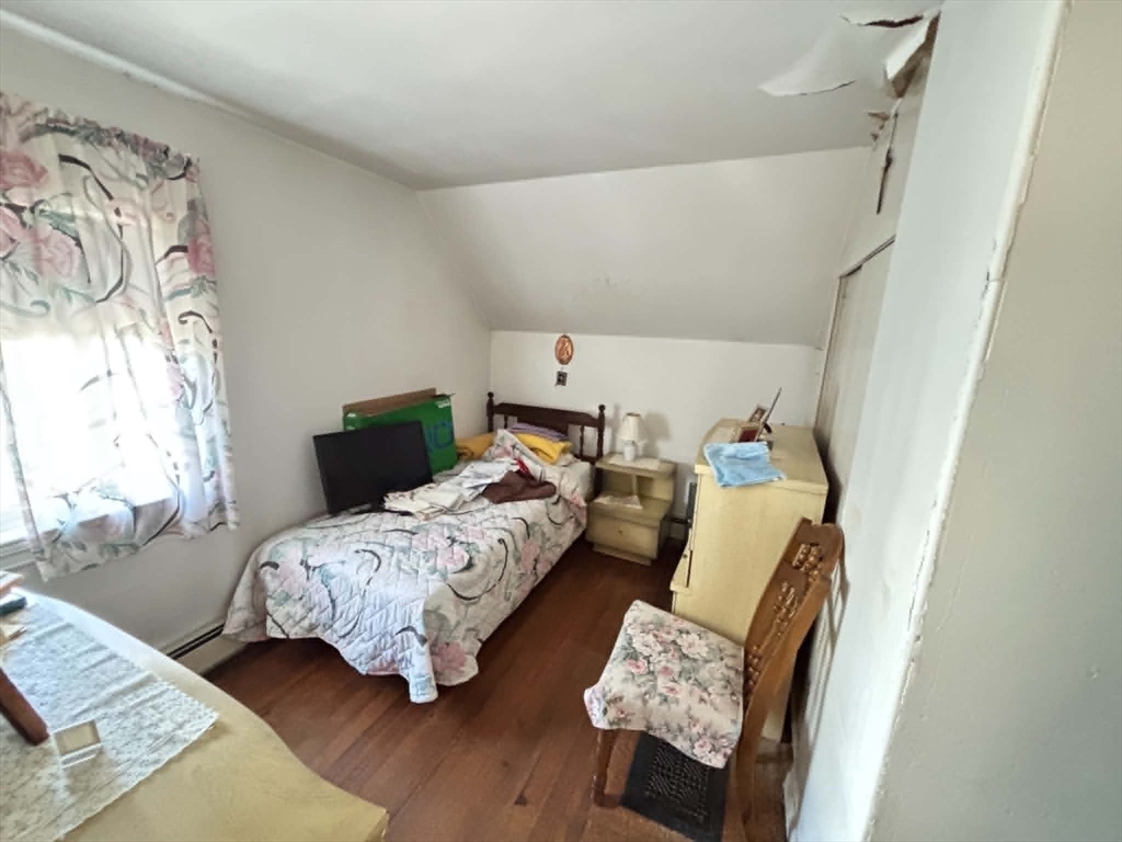 15 Jackson Street Newton, MA 02459 - Photo 3 of 9