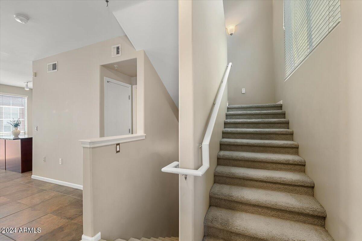 02-Upstairs Landing