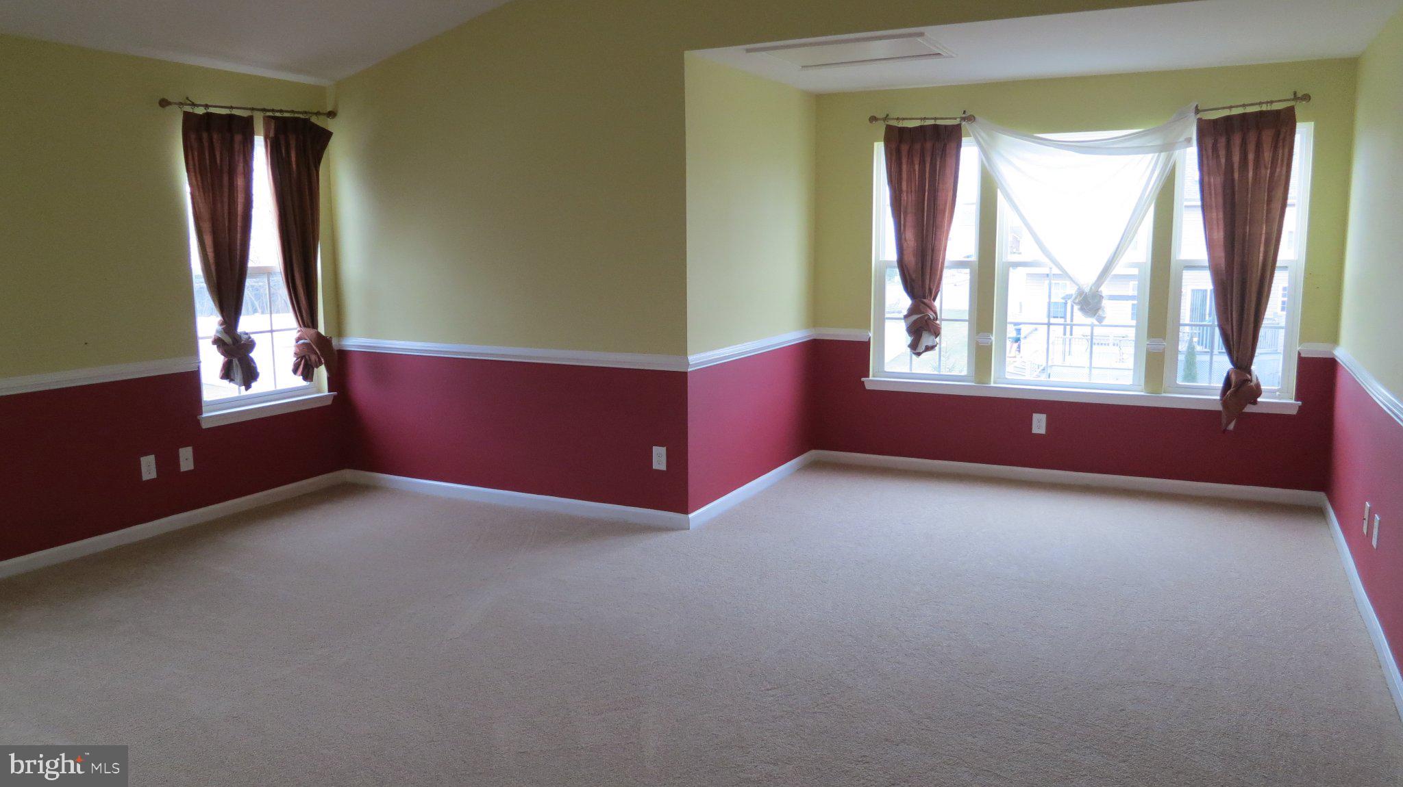 3 Lardner Road Burlington, NJ 08016 - Photo 16 of 28 Bright and airy dual-windowed space.