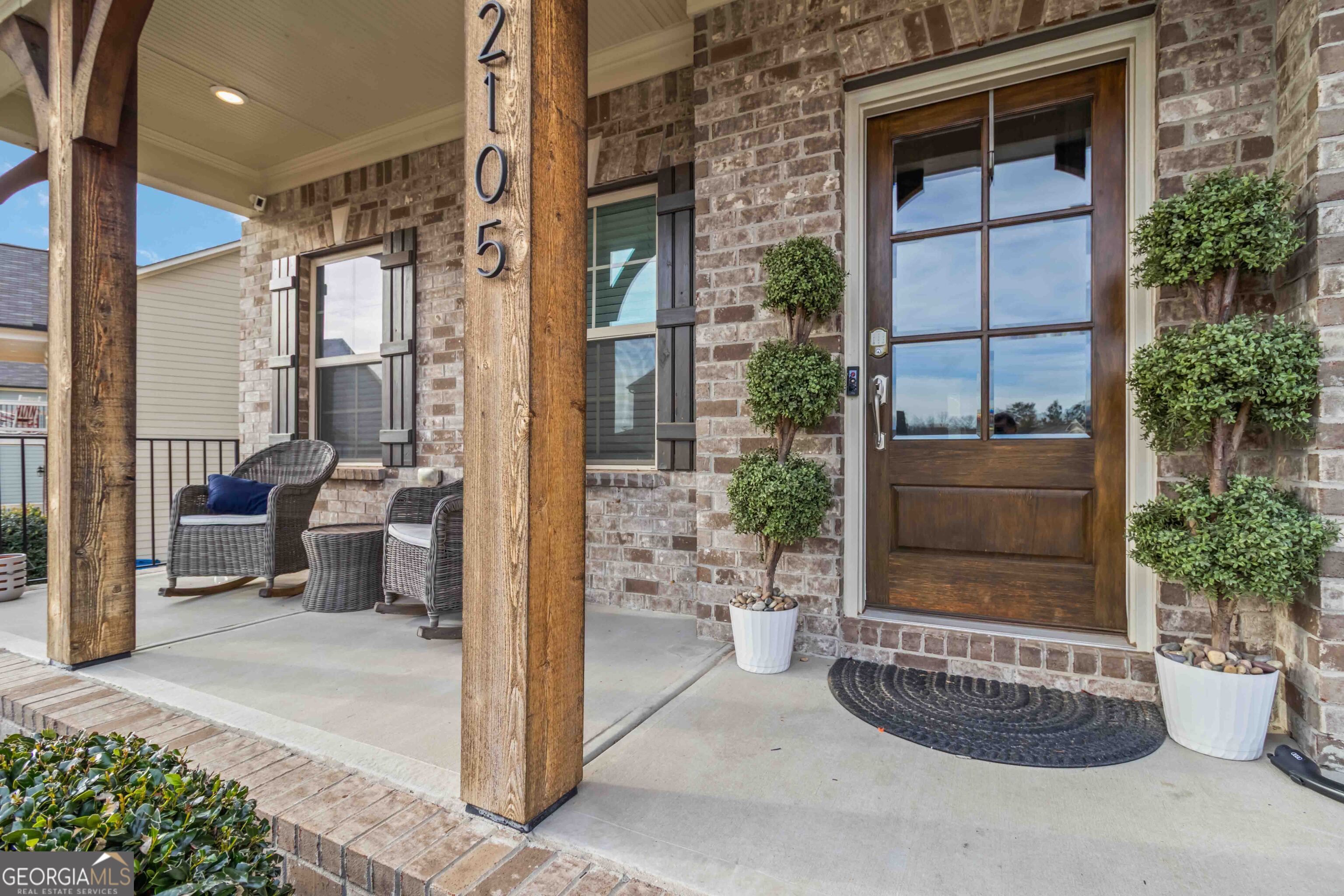 2105 Woodmarsh Circle Auburn, GA 30011 - Photo 4 of 31