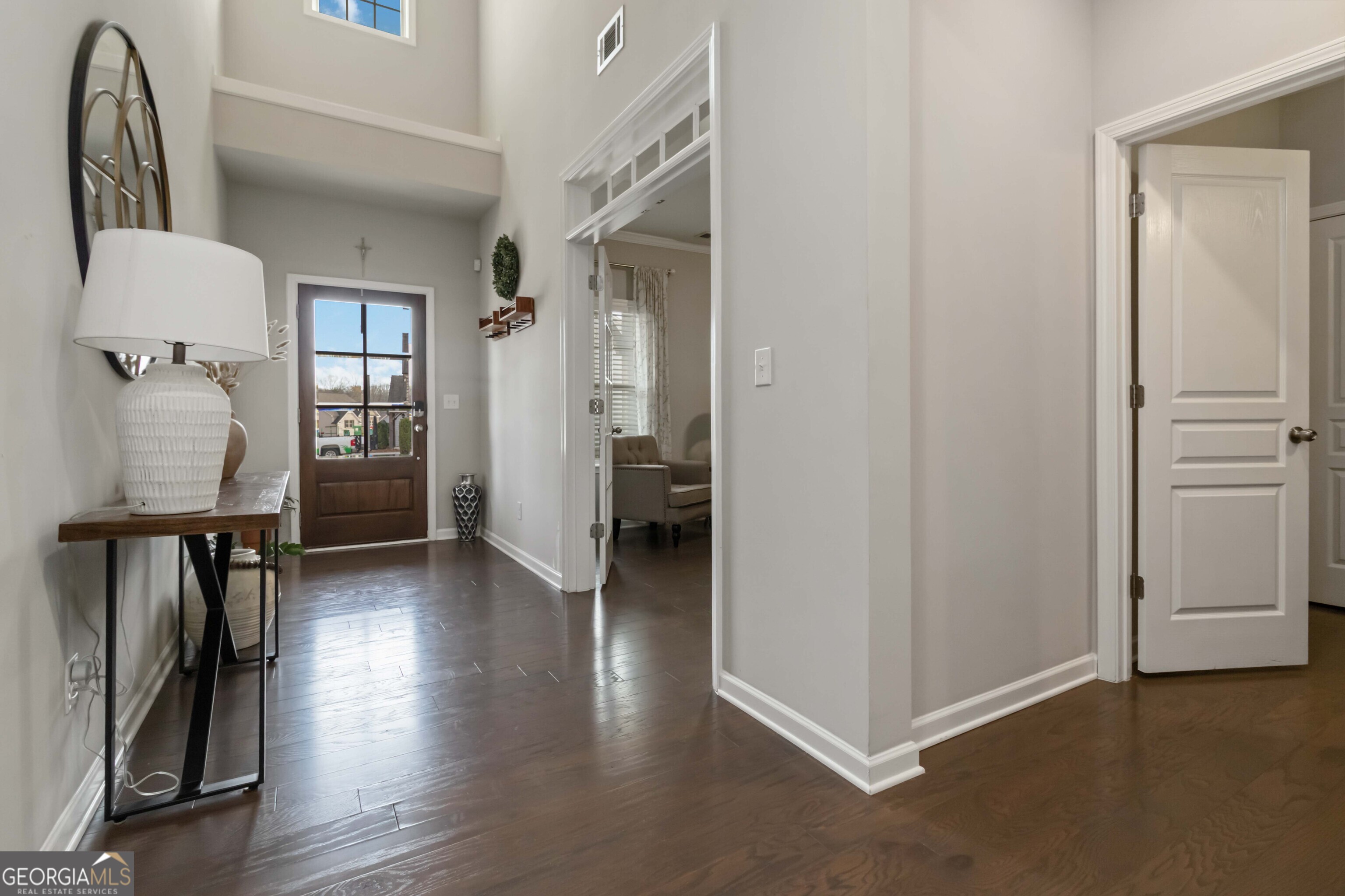 2105 Woodmarsh Circle Auburn, GA 30011 - Photo 5 of 31