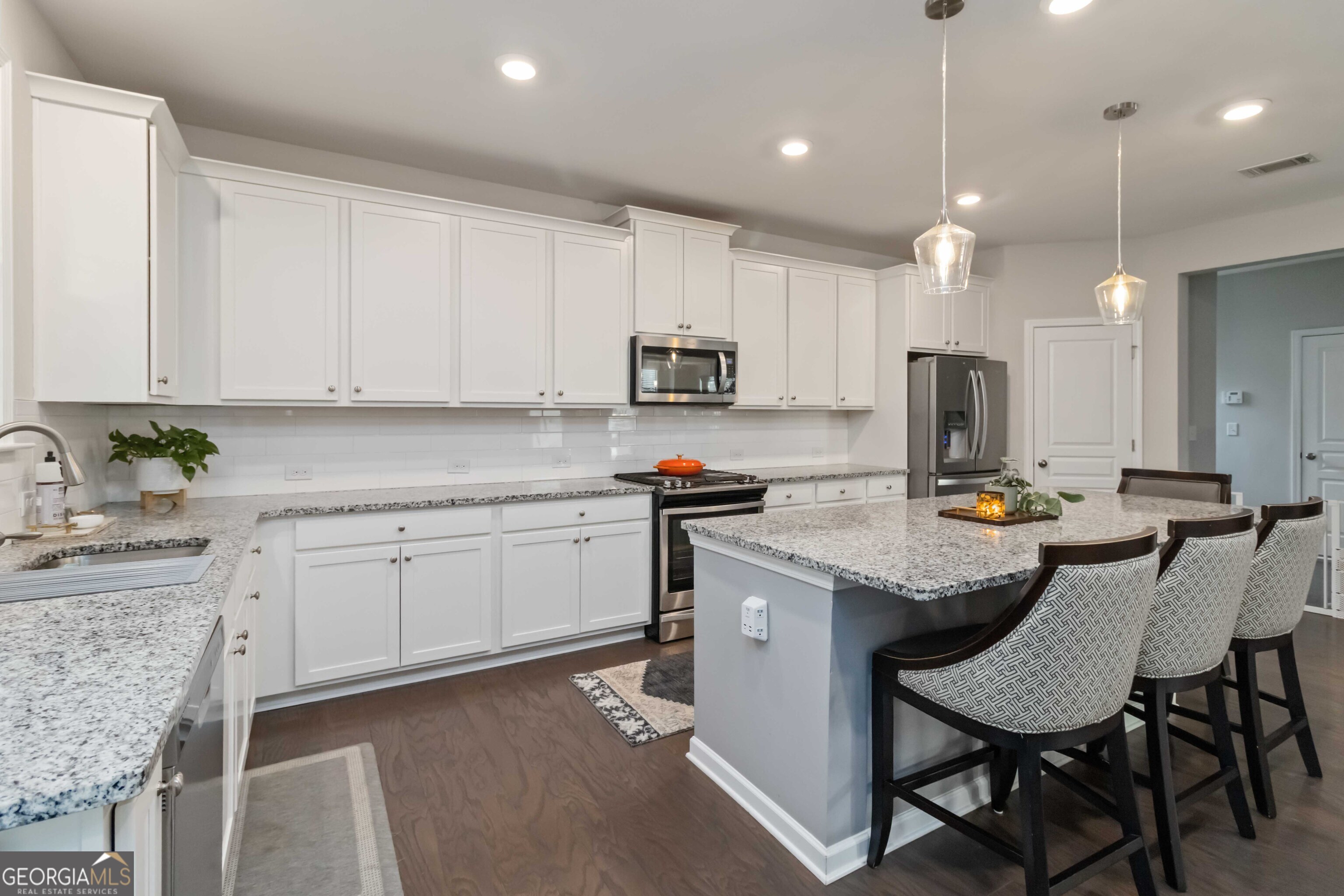 2105 Woodmarsh Circle Auburn, GA 30011 - Photo 10 of 31