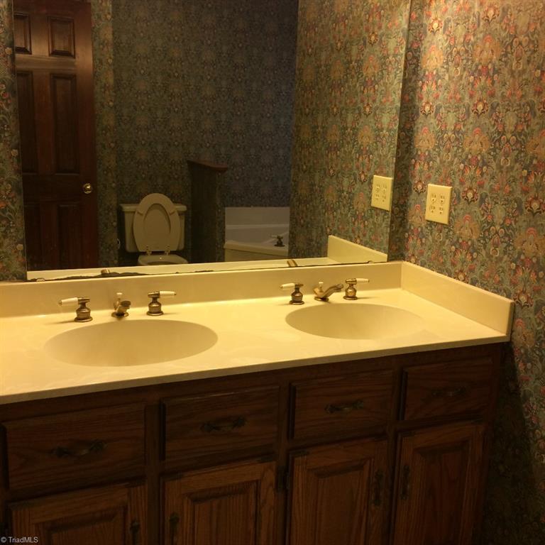 94 Burrage Road Northeast Concord, NC 28025 - Photo 11 of 15 Master Bath