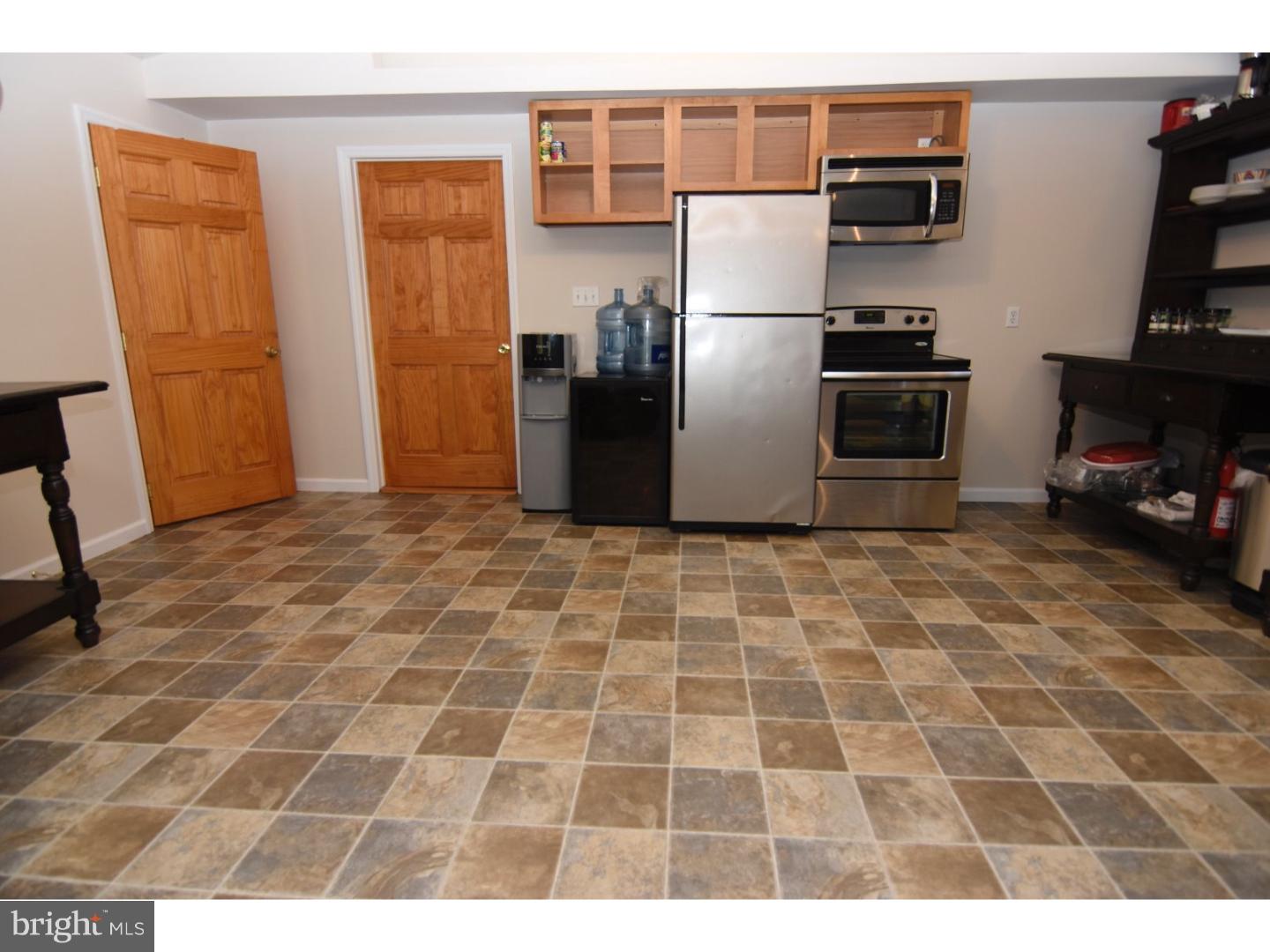 957 Pine Heights Road Reading, PA 19605 - Photo 13 of 25 Gallery Image 13