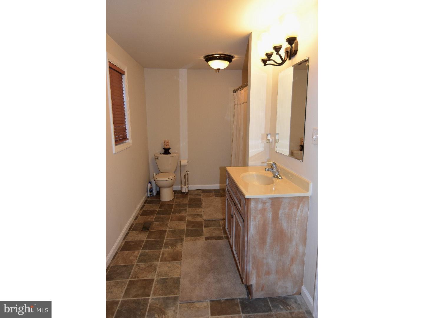957 Pine Heights Road Reading, PA 19605 - Photo 15 of 25 Gallery Image 15
