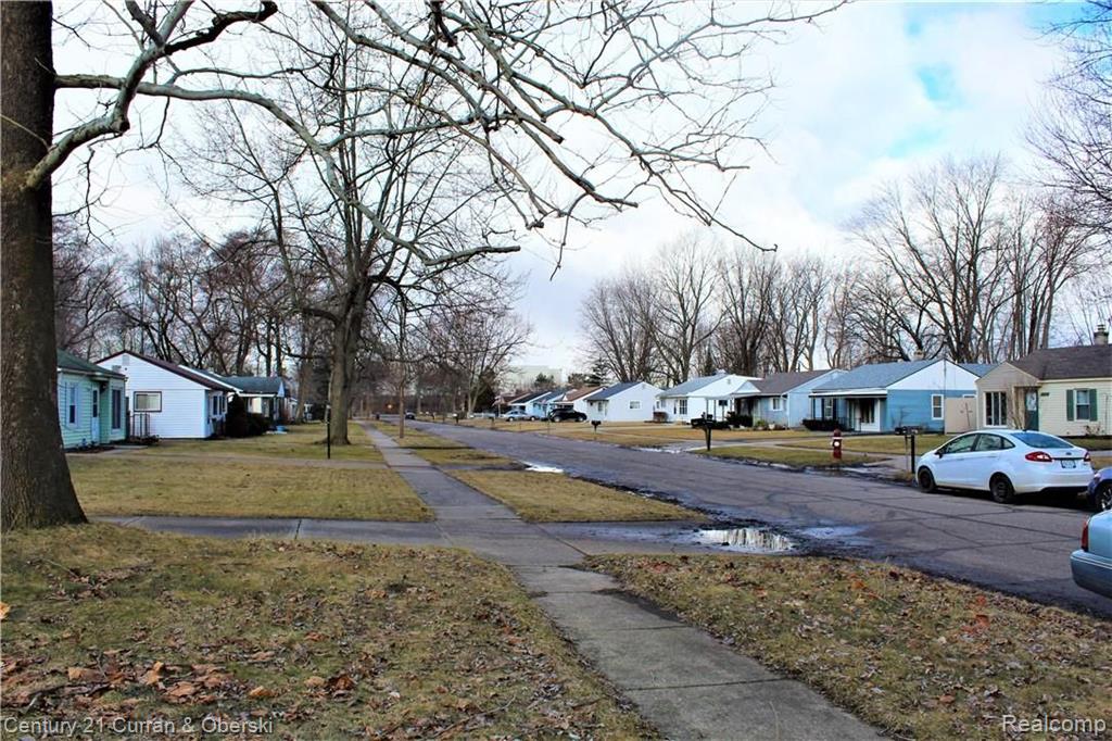 37109 Bendix Street Wayne, MI 48184 - Photo 17 of 17
