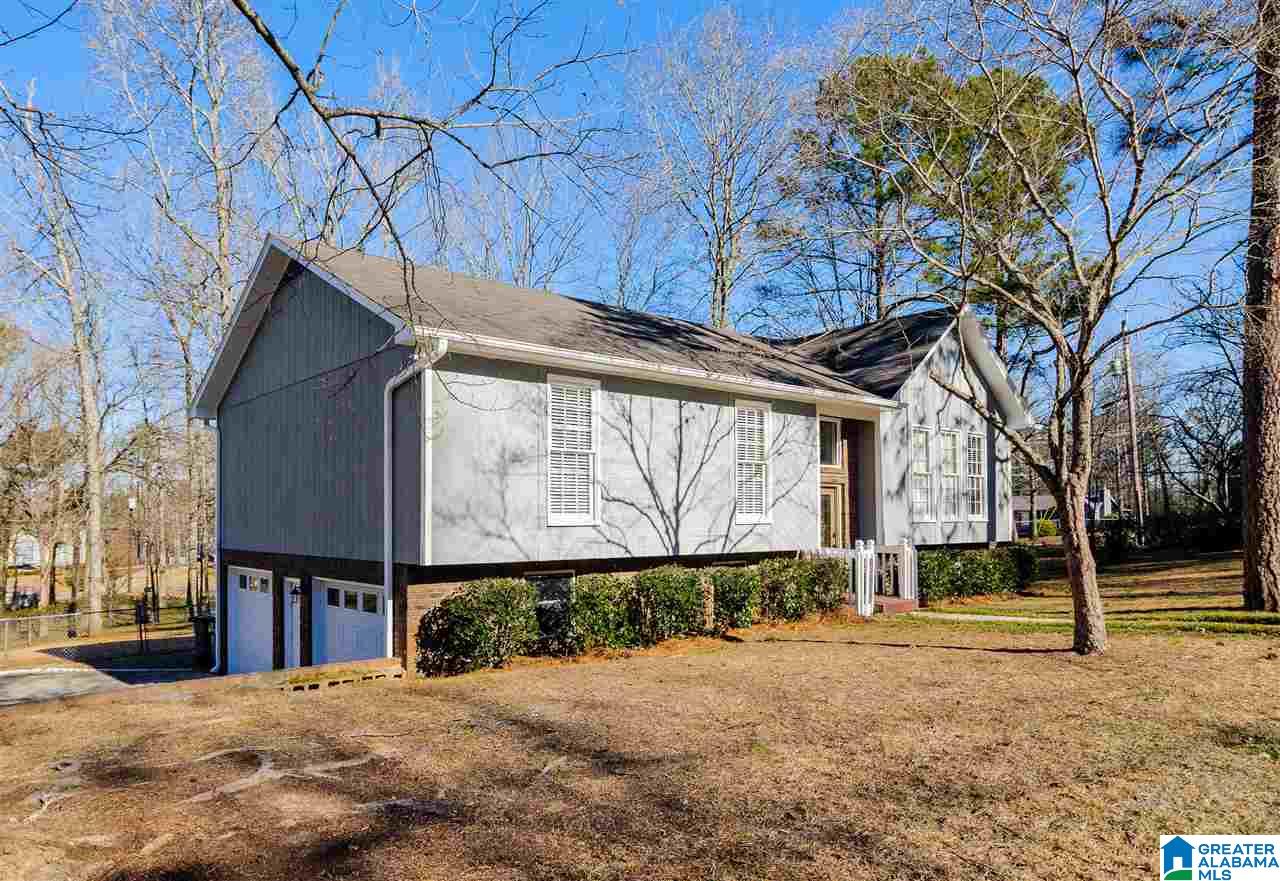 134 Top O Tree Lane Birmingham, AL 35244 - Photo 2 of 32