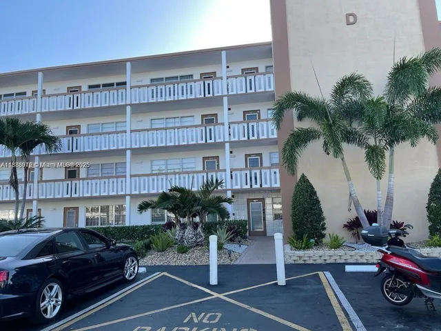 $1,600 | 1072 Cornwall East, Unit 1072, Boca Raton, FL 33434