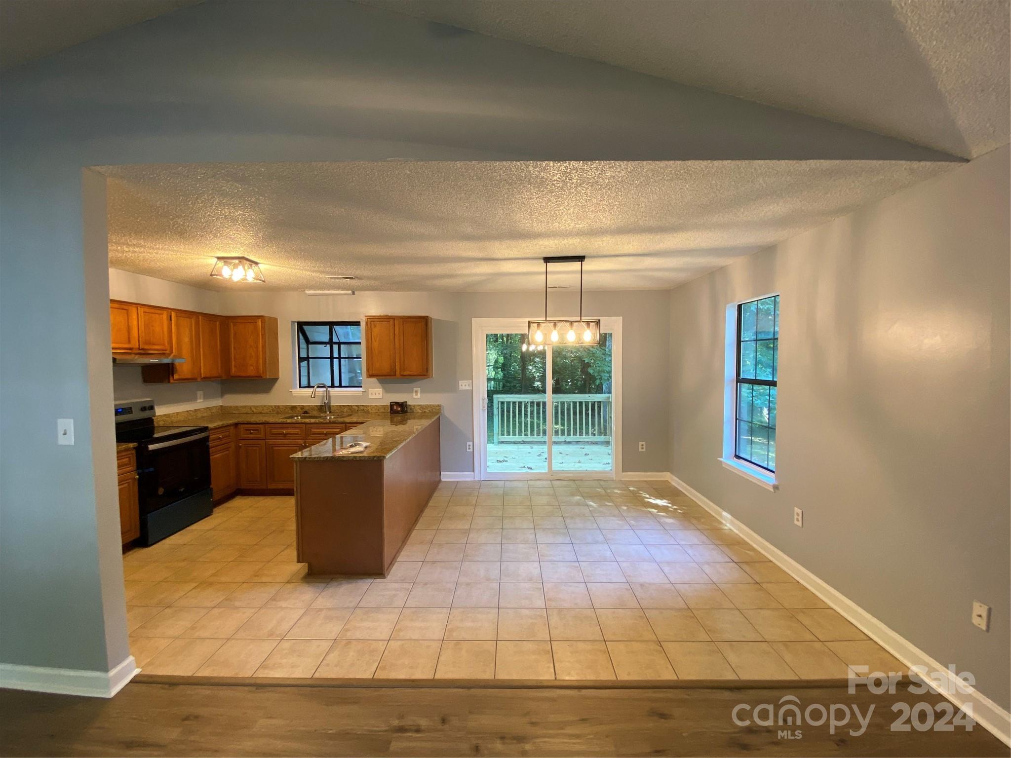 4821 Banfshire Road Charlotte, NC 28215 - Photo 6 of 41