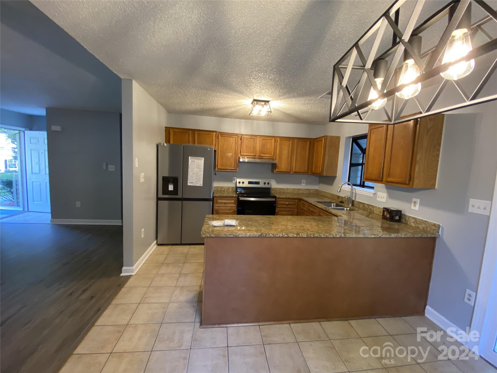 4821 Banfshire Road Charlotte, NC 28215 - Photo 8 of 41