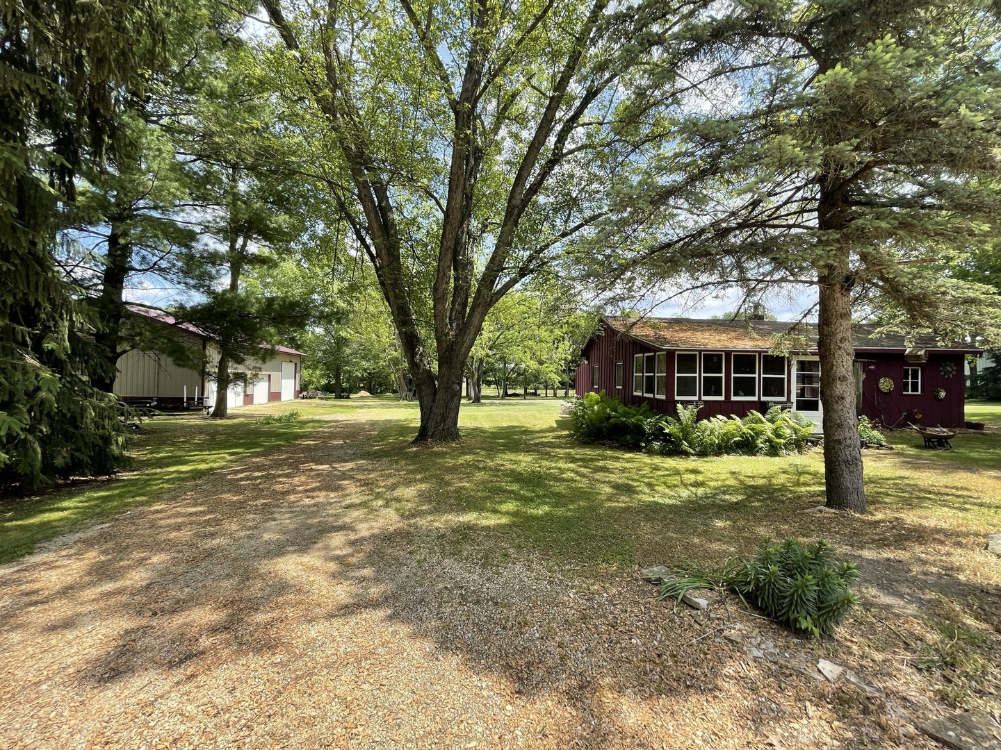 3197 South Baileyville Road Freeport, IL 61032 - Photo 9 of 74