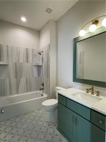 $930,000 | 22428 West 90th Terrace, Lenexa, KS 66227